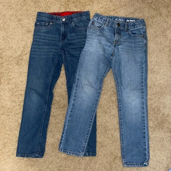 Two pairs of little boys size 7 jeans with adjustable waists. - Picture 1 of 11